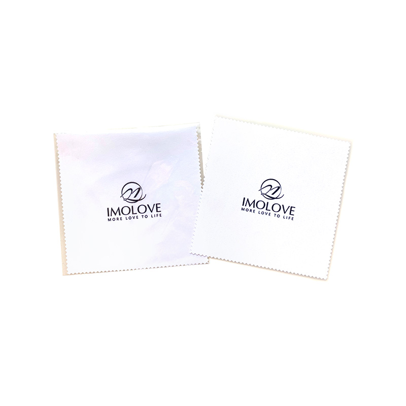 Cad a úsáidtear éadach microfiber?